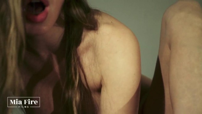 С такими длинными ногами можно что угодно