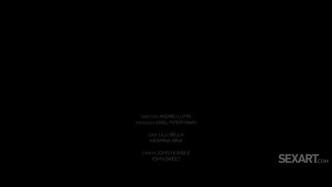 Сисястые студентки пробуют вылизывать в позе 69 порозовевшие вагины