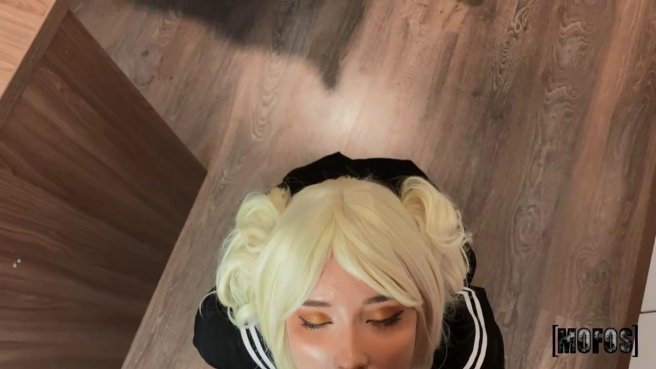 Студентка просит в жопу у парня и принимает на лицо сперму