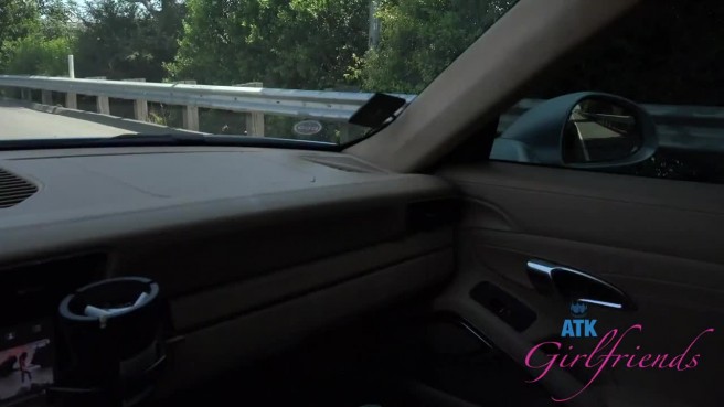 Горячая попутчица на летнем отдыхе