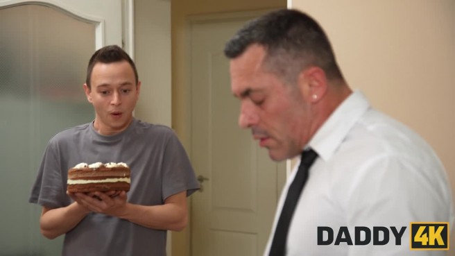 Деловой отчим лучше любого ебаря