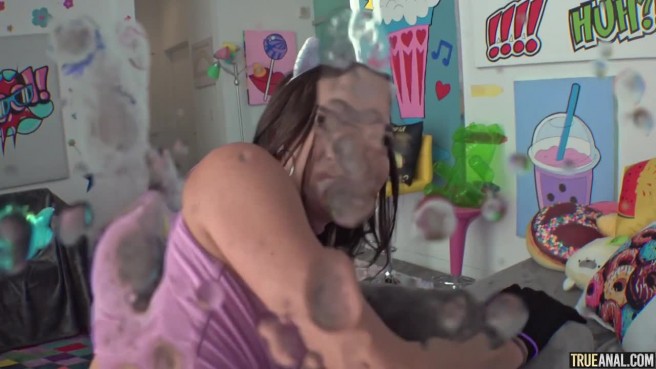 Анальная подстилка с голодной жопкой